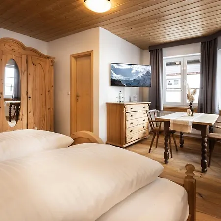 Landgasthof Augustiner 오버스트도르프